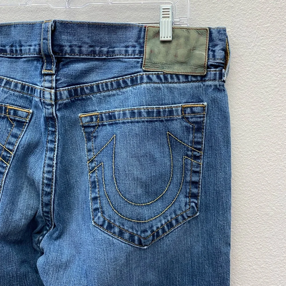 TRUE RELIGION Bobby distressed jeans